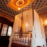 古尔科纳克拉兹辛那索斯特类酒店 酒店