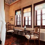 古尔科纳克拉兹辛那索斯特类酒店 酒店 4*